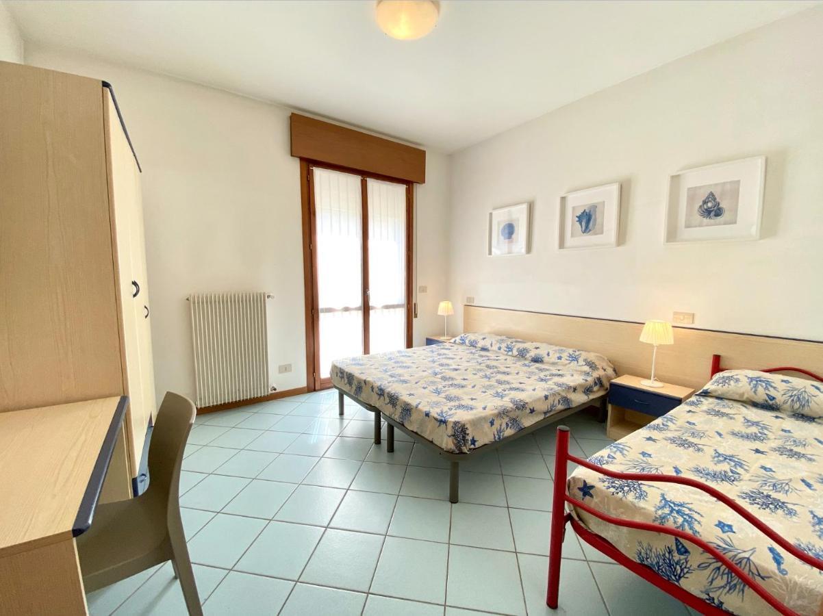 Villa Santin Carraro Immobiliare - Family Apartments Lido di Jesolo Ngoại thất bức ảnh